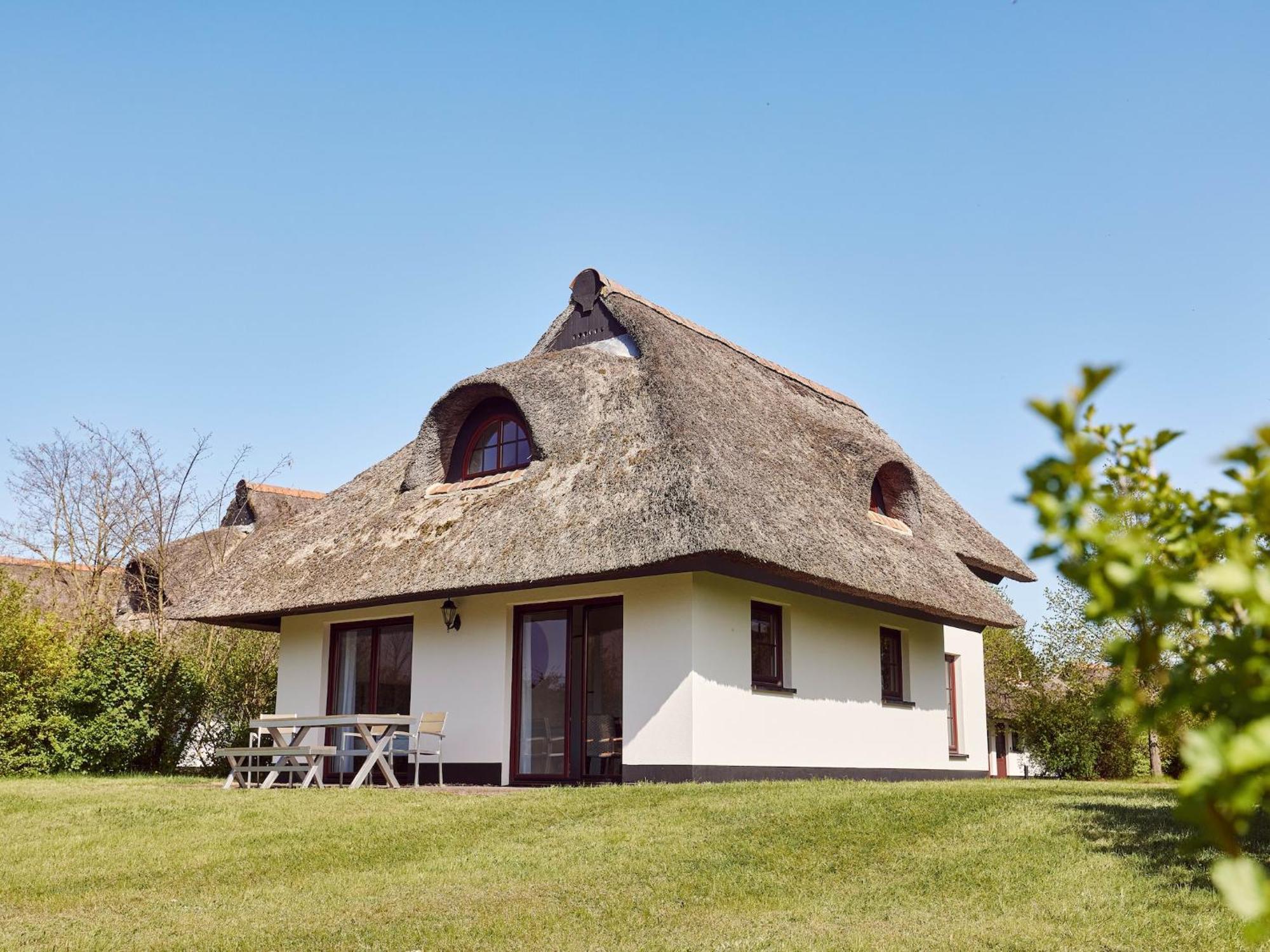 Dobbin-Linstow Holiday Resort Van Der Valk, Linstow מראה חיצוני תמונה